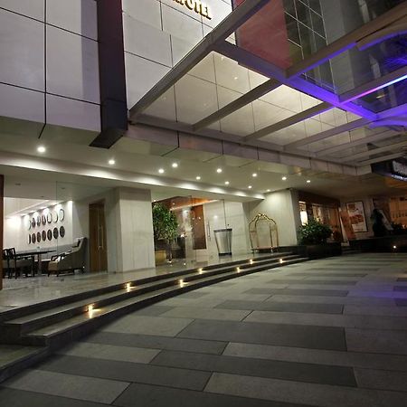 Hotel Comfotel Hajdarábád Exteriér fotografie